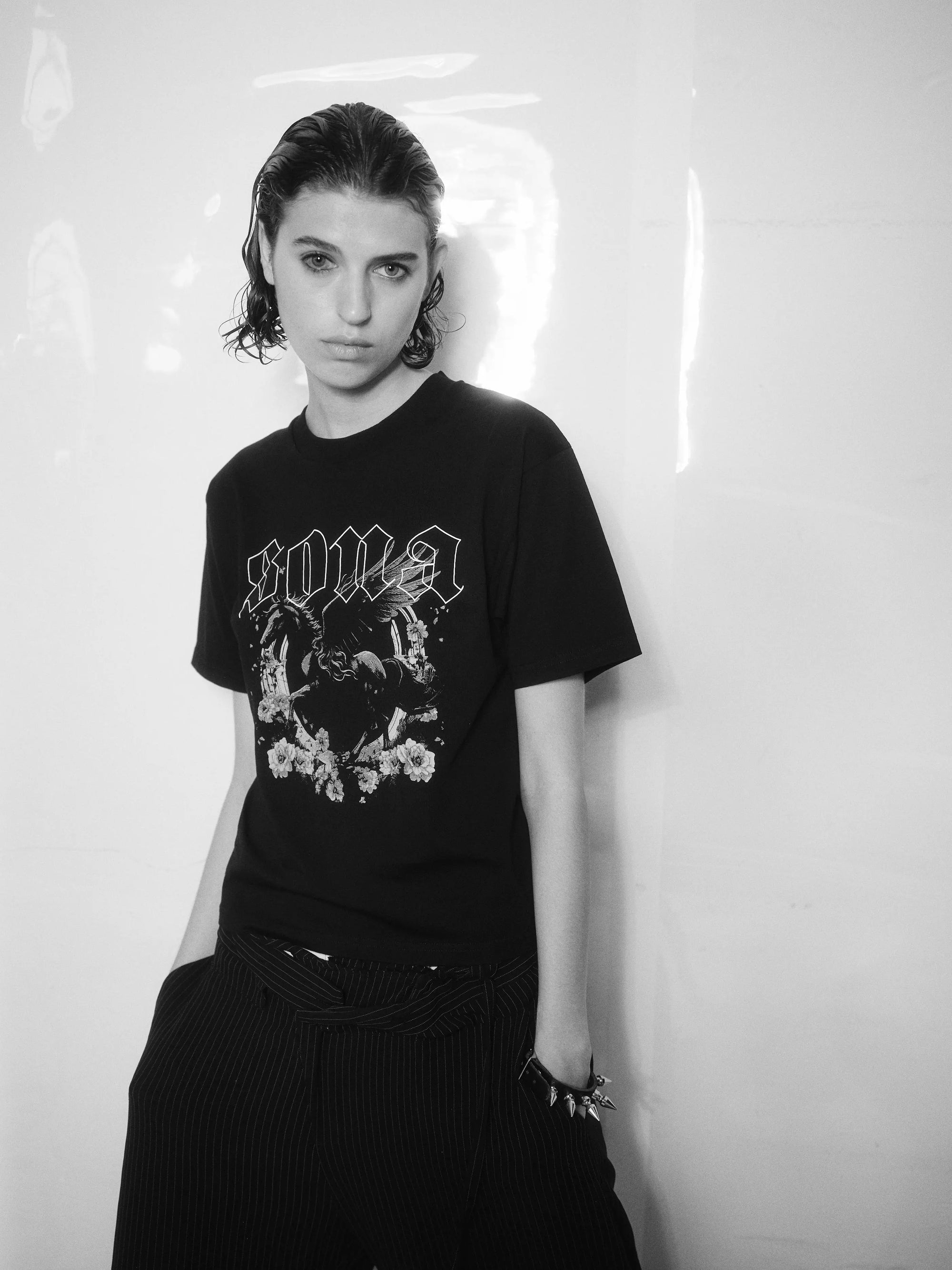 Casual Women T-shirt Pegasus - Black My Store
