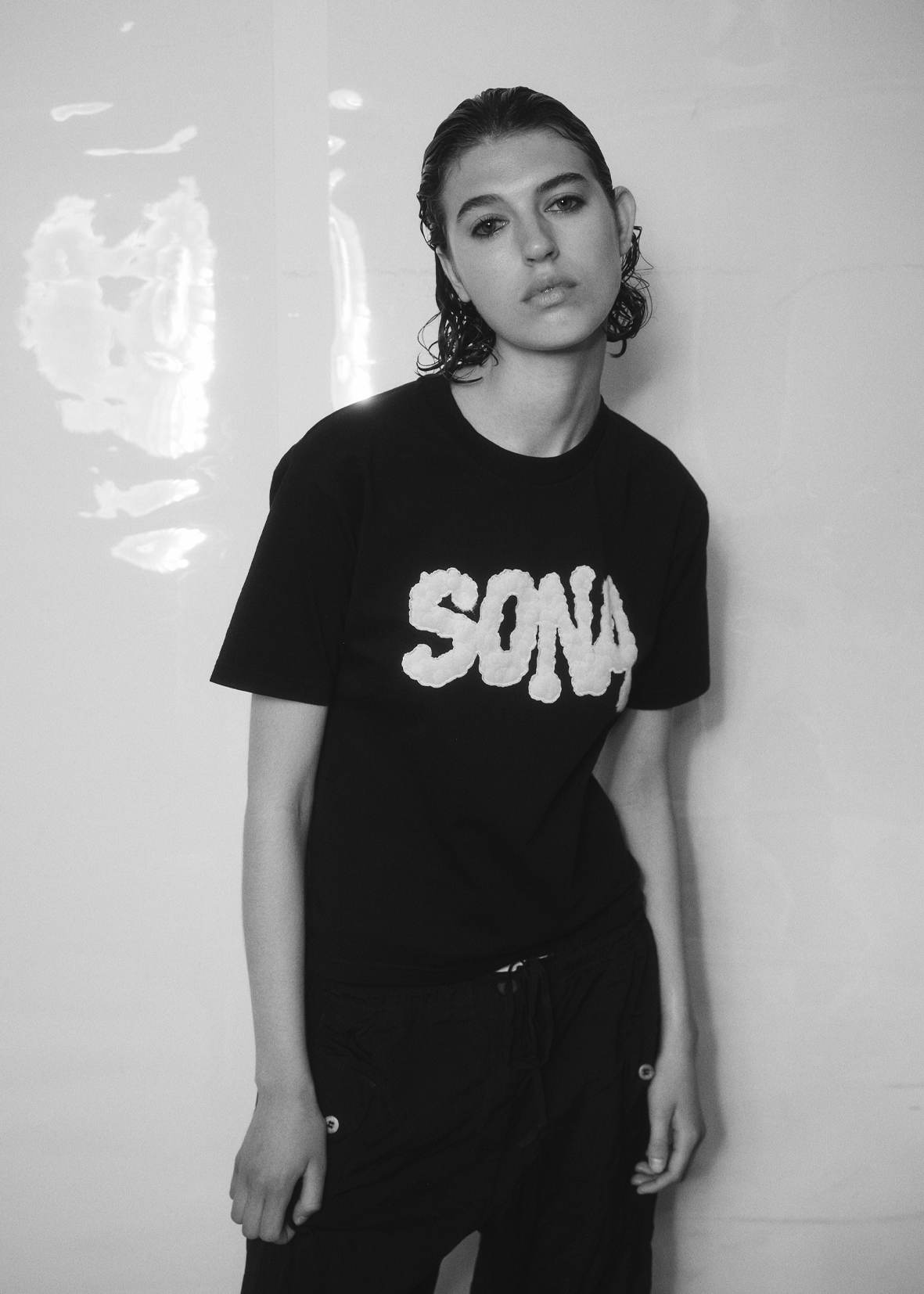 Women T-shirt Pink Diamond - Black 