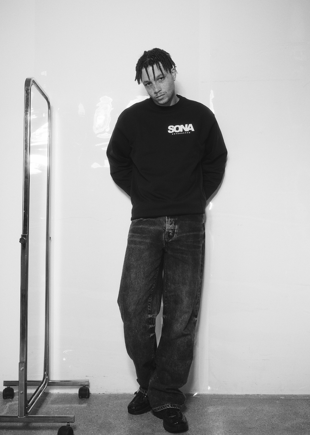 Sweatshirt Logo, Men - Black, Front