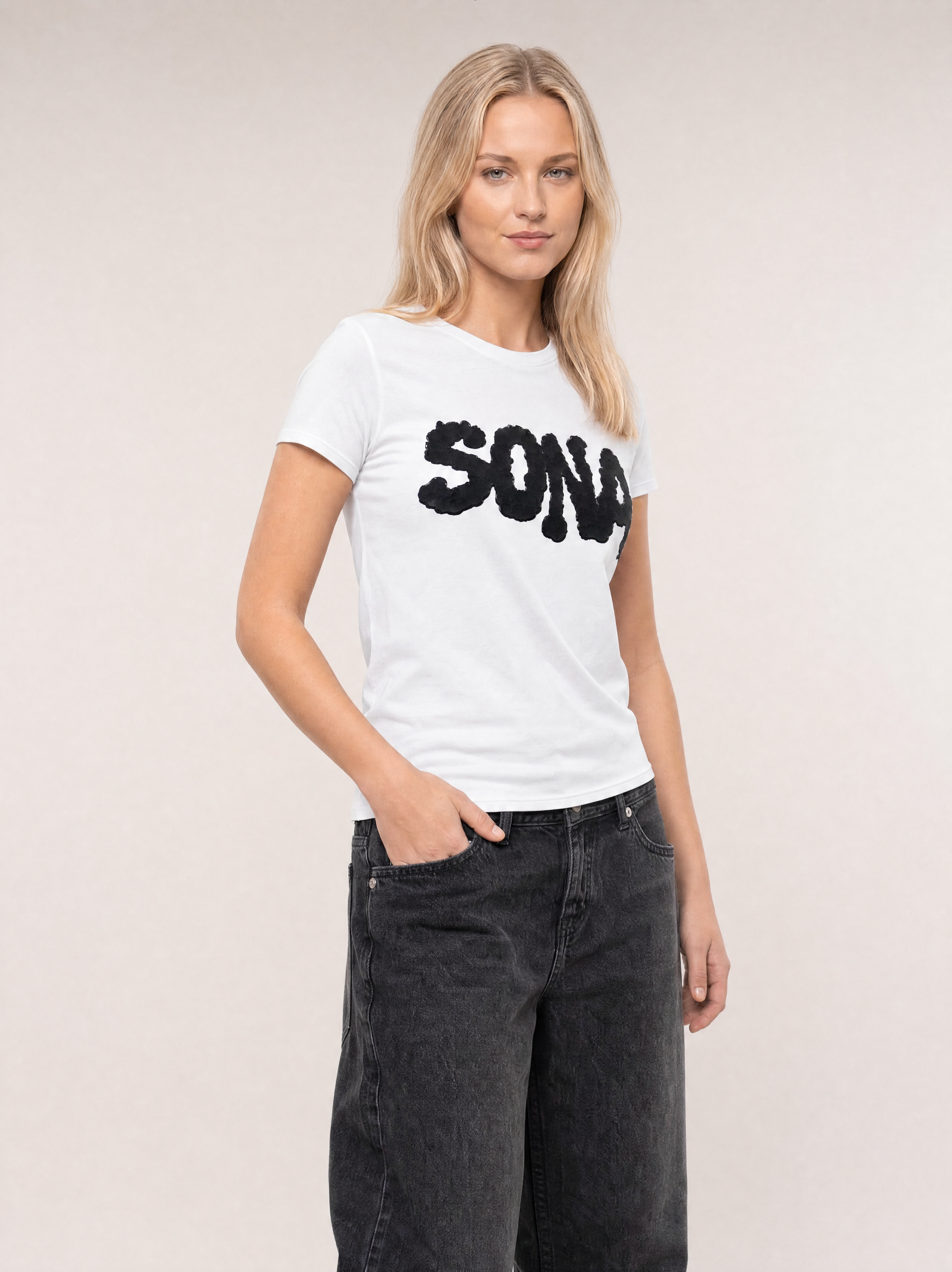 WOMENS WHITE DIAMOND T-SHIRT