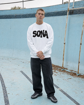 WHITE DIAMOND SWEATSHIRT