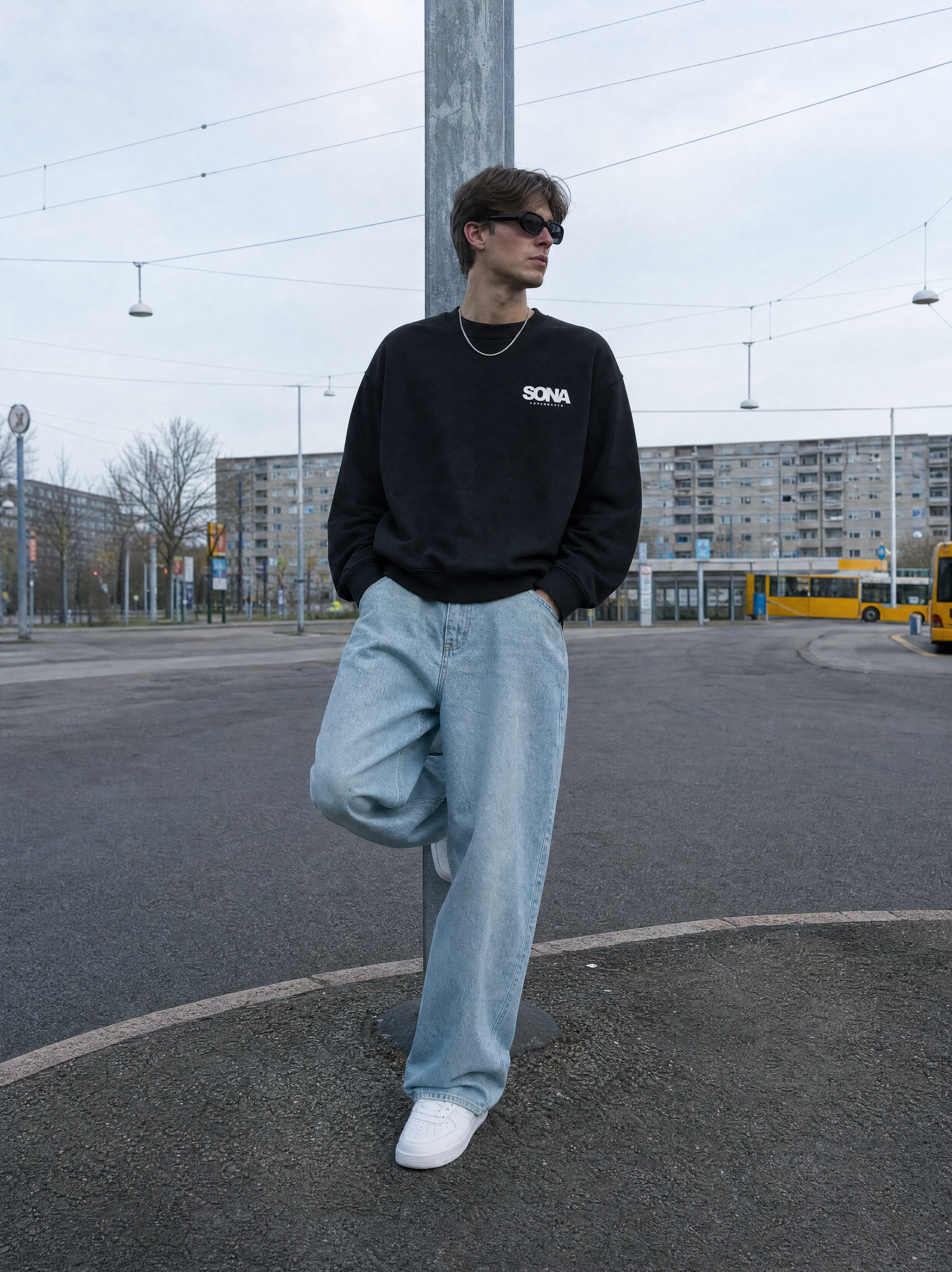 Sweatshirt med logo, herre - sort