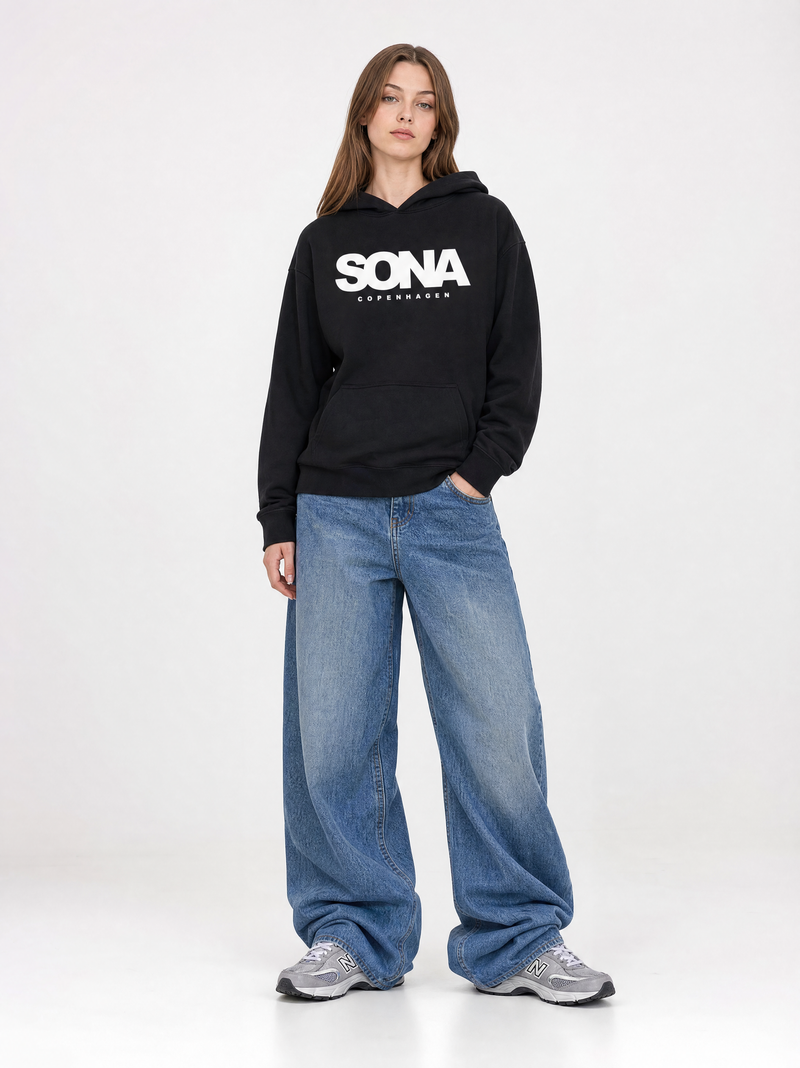 LOGO PRINT HOODIE