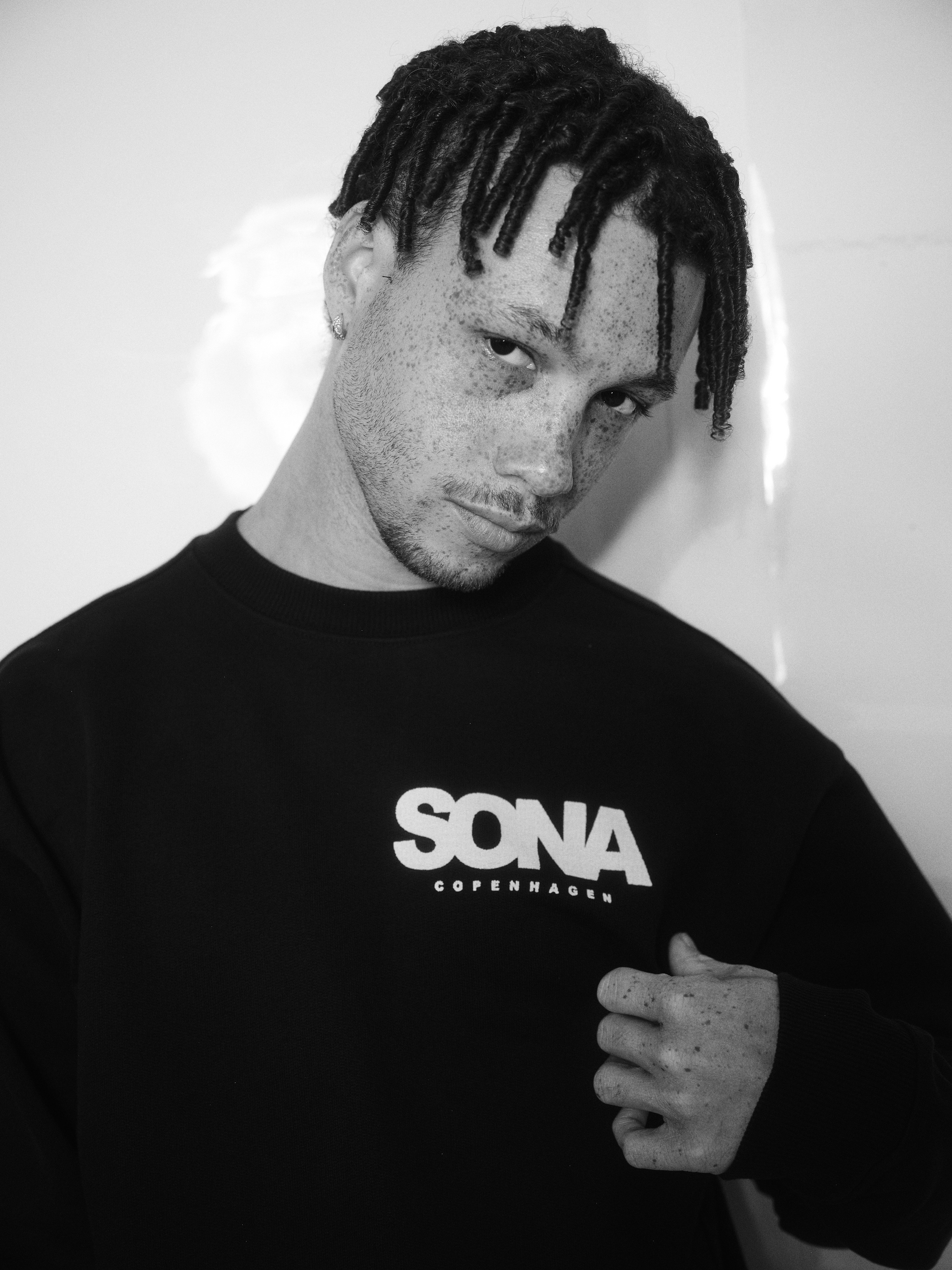 sona cph fashion brand campaign picture sweatshirt logo